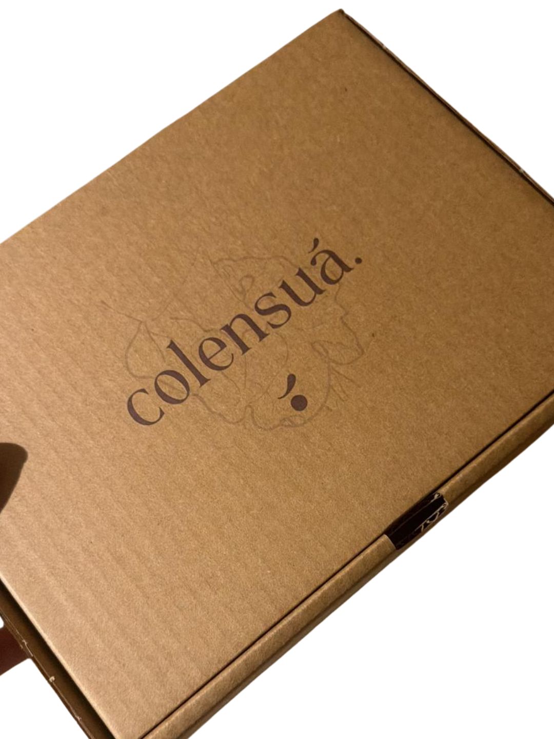Colensuá Violette y Broche