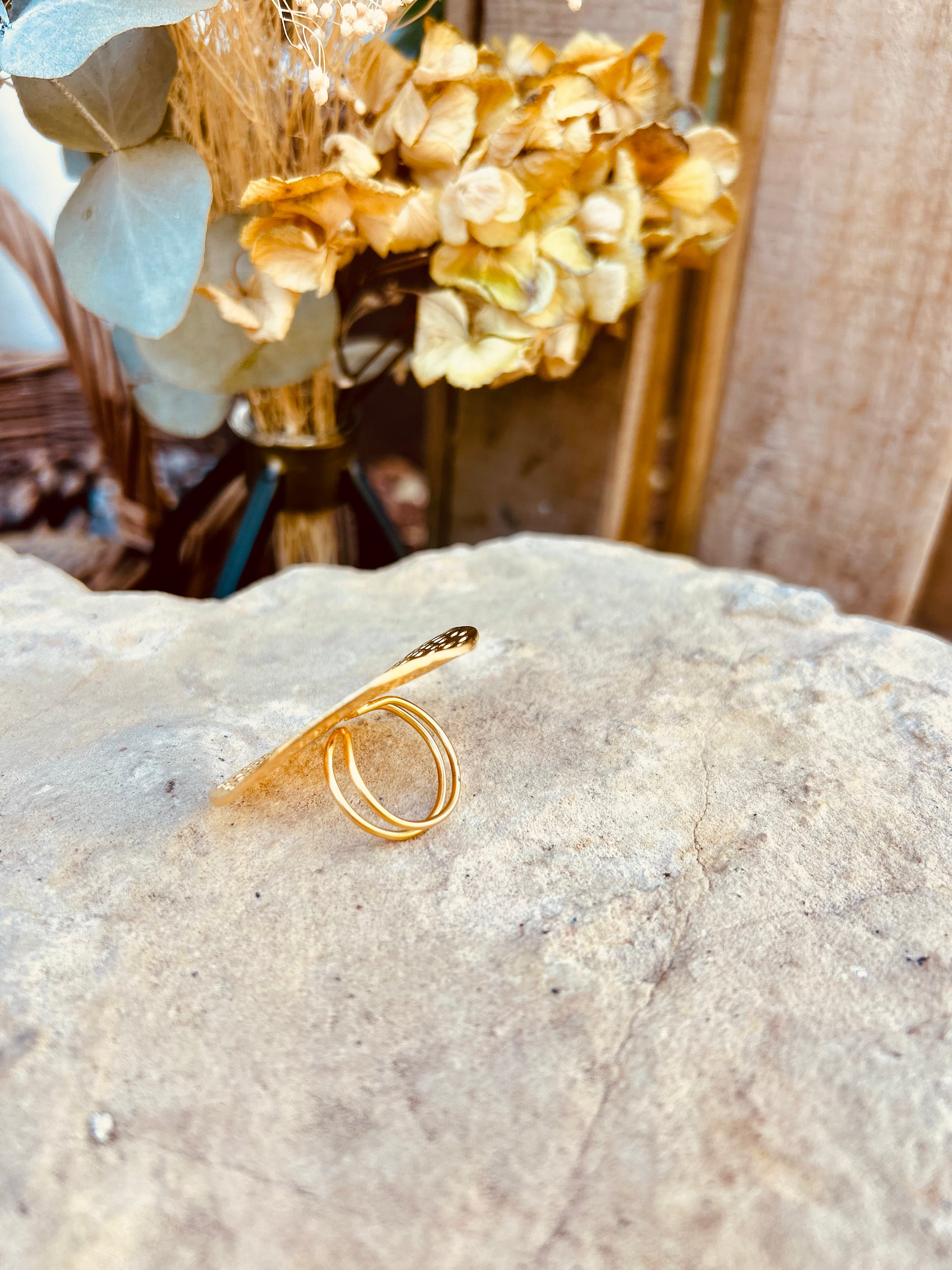 Accesorio - Anillo oro mate grande - Colensuá