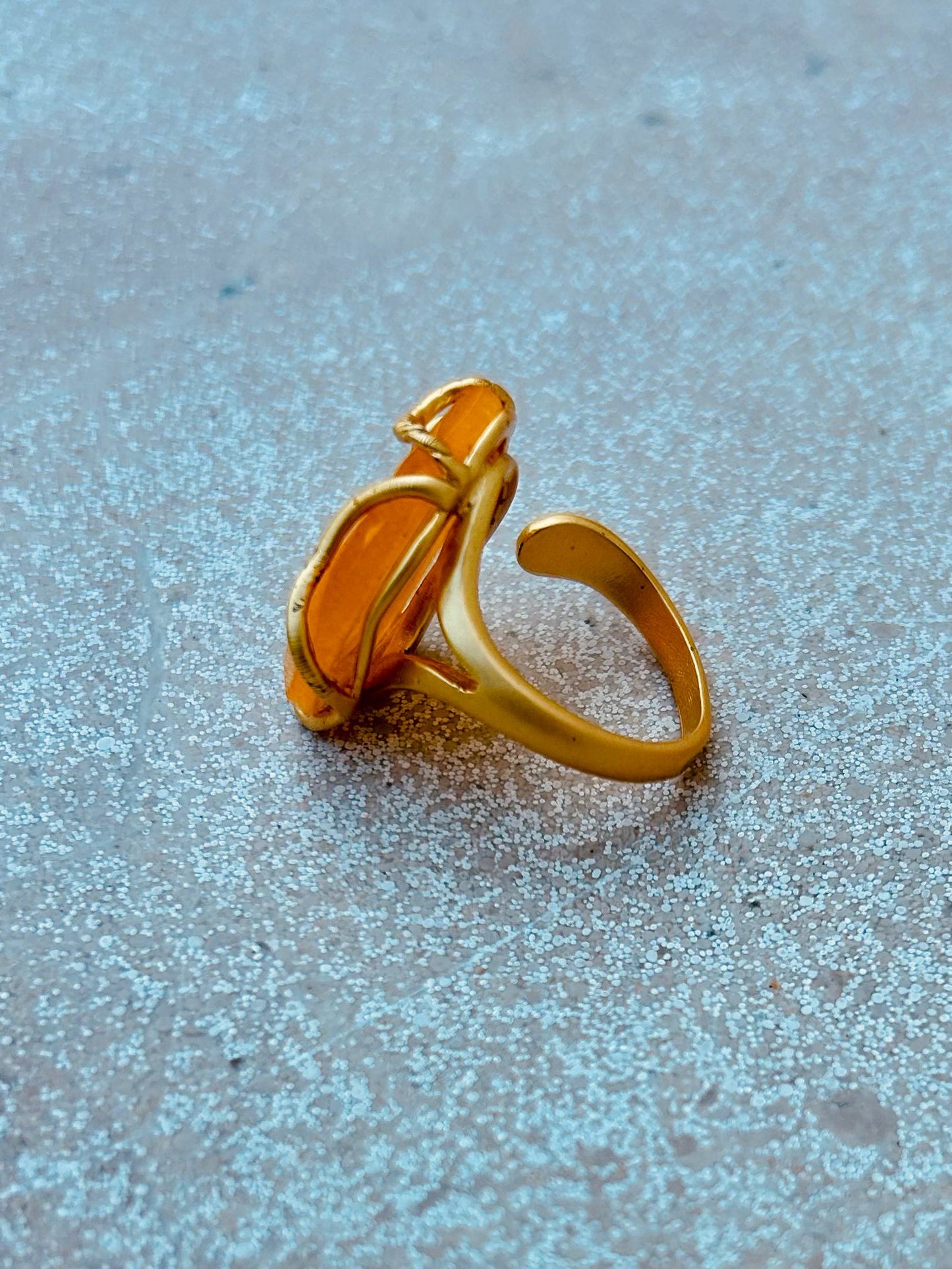 Accesorio - Anillo plateado - Colensuá