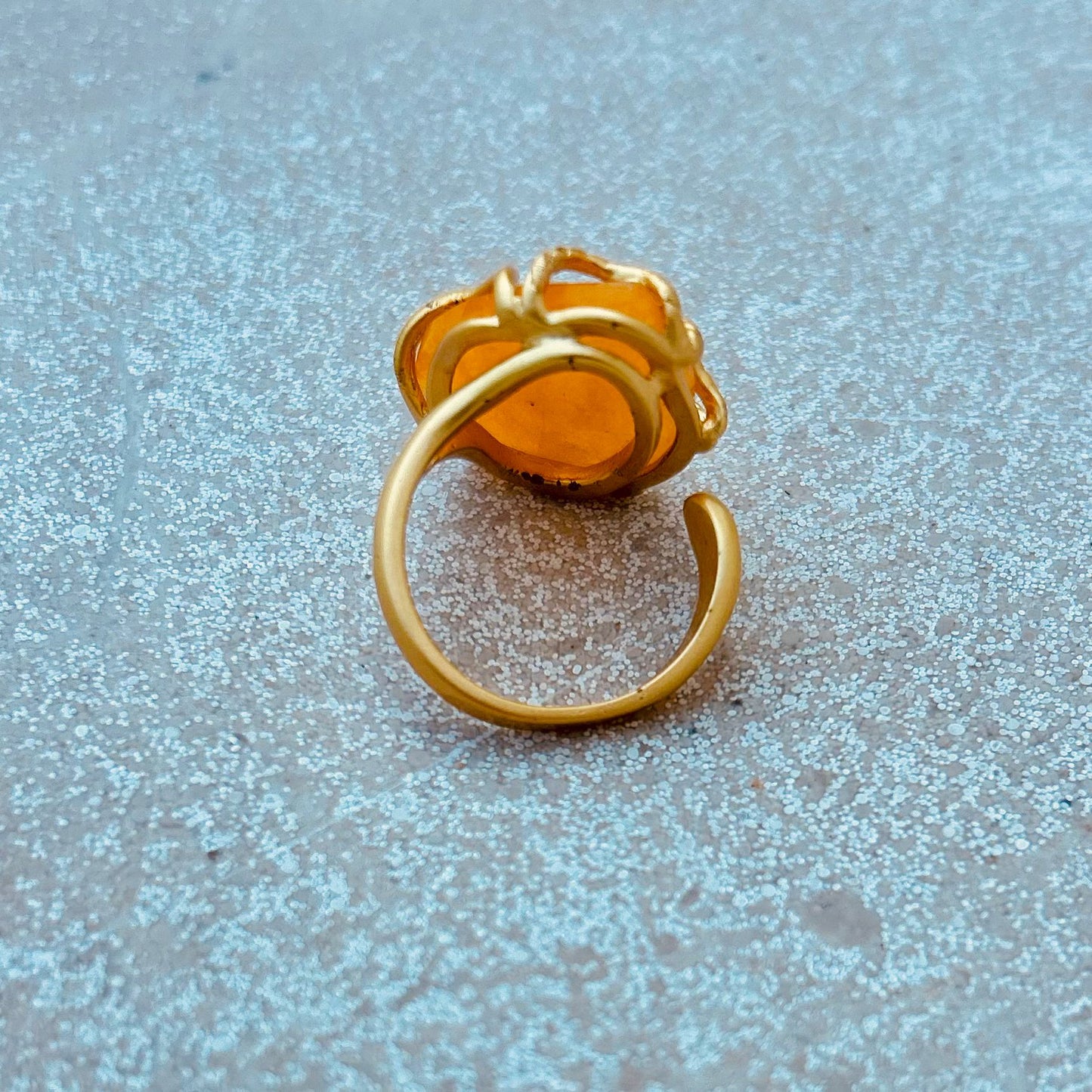 Accesorio - Anillo plateado - Colensuá