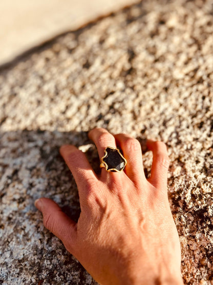 Accesorio - Anillo piedra negra- Colensuá