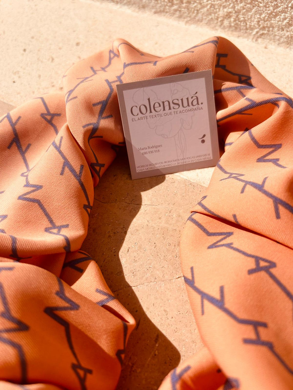 Colensuá letras azules