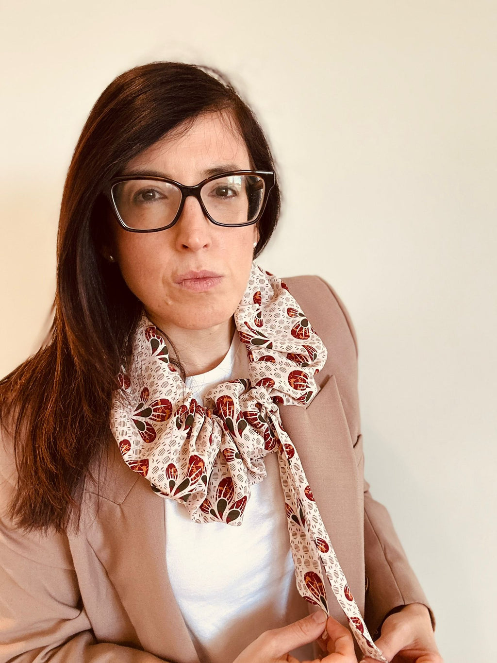 Colensuá Flores verdes y granates