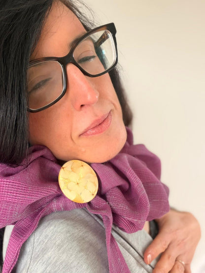 Colensuá Violette y Broche