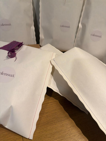 Colensuá Violette y Broche